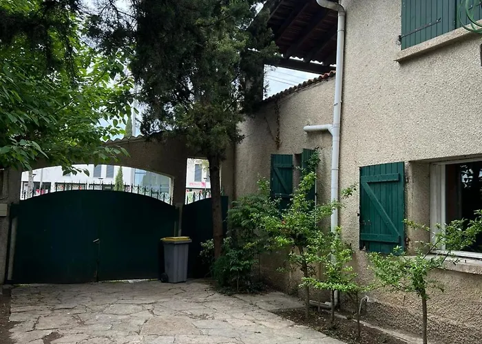 La En Bois De Chez Antoine